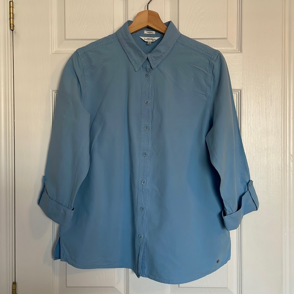 Northern Reflections Natural light blue button down shirt